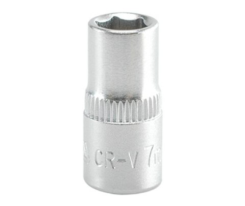 YATO NASADKA 6-KĄTNA 1/4" KRÓTKA 7mm YATO NASADKA 6-KĄTNA 1/4" KRÓTKA 7mm