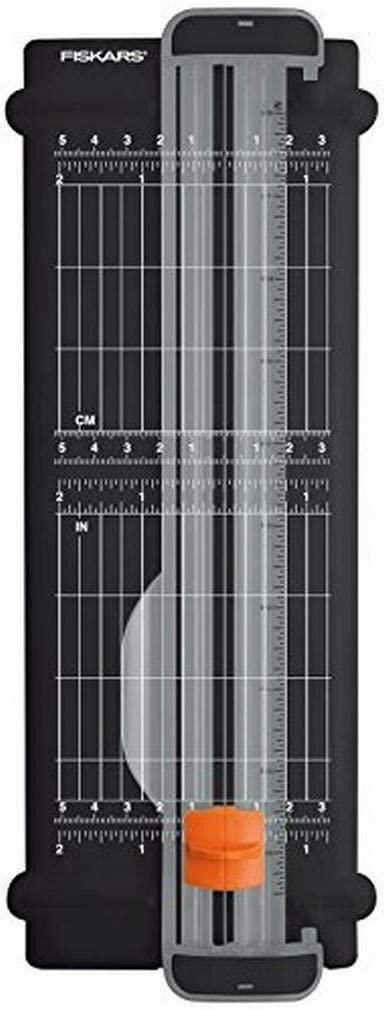 FISKARS OBCINARKA DO PAPIERU RECYKLING 22cm A5 SureCut FISKARS OBCINARKA DO PAPIERU RECYKLING 22cm A5 SureCut