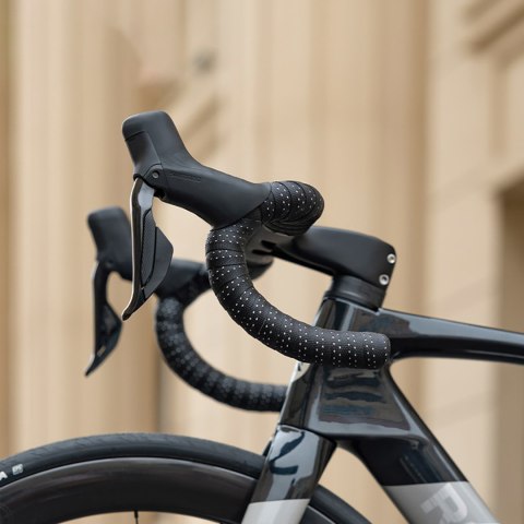 Owijka na kierownicę rowerową z PU wzór Velour - brązowa Owijka na kierownicę rowerową z PU wzór Velour - brązowa