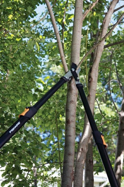 FISKARS SEKATOR NOŻYCOWY TELESKOPOWY L13 FISKARS